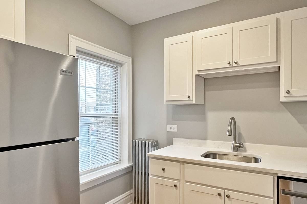 425-431 N. Humphrey Ave.