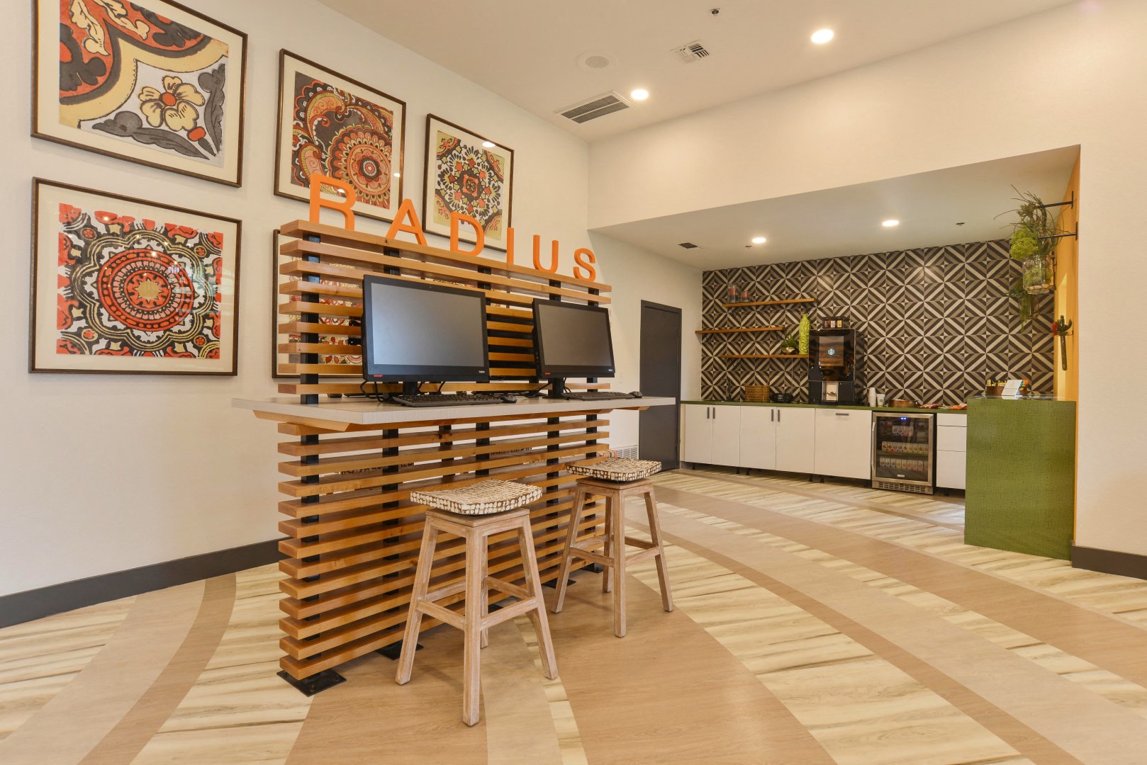 austin tx apartments near the domain business center