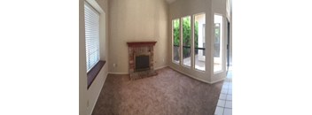 3 bd, 2.5ba Sngl Fam