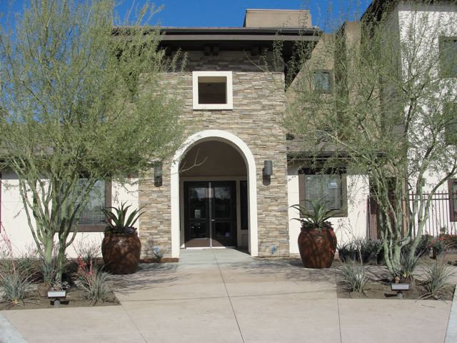2196 Medical Center Drive 1-2 Beds Apartment for Rent - Photo Gallery 1