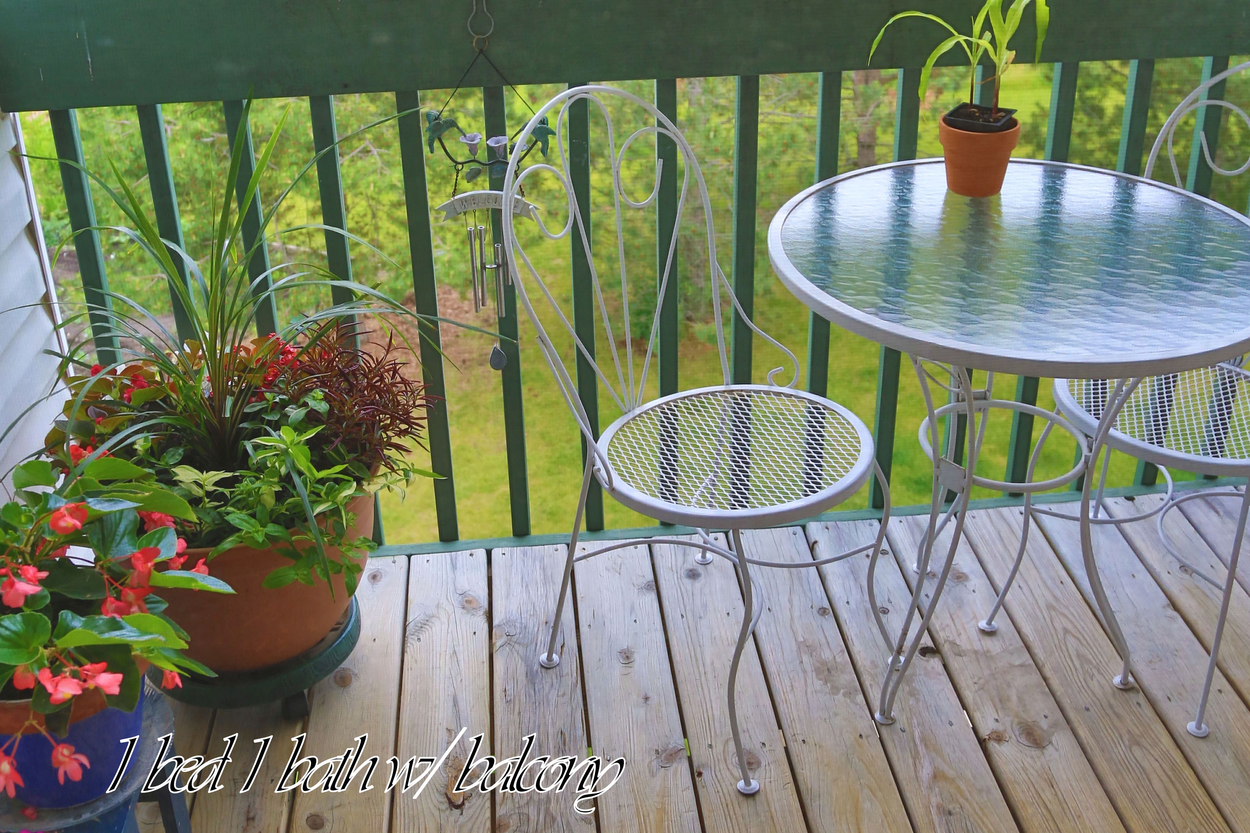 Colonial Woods Senior