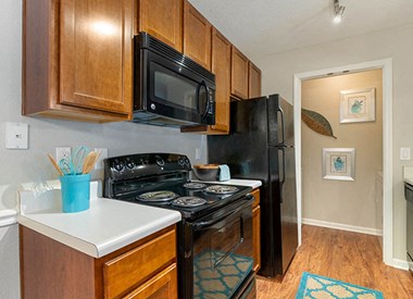 7100 Claxton Circle 1-2 Beds Apartment for Rent Photo Gallery 1