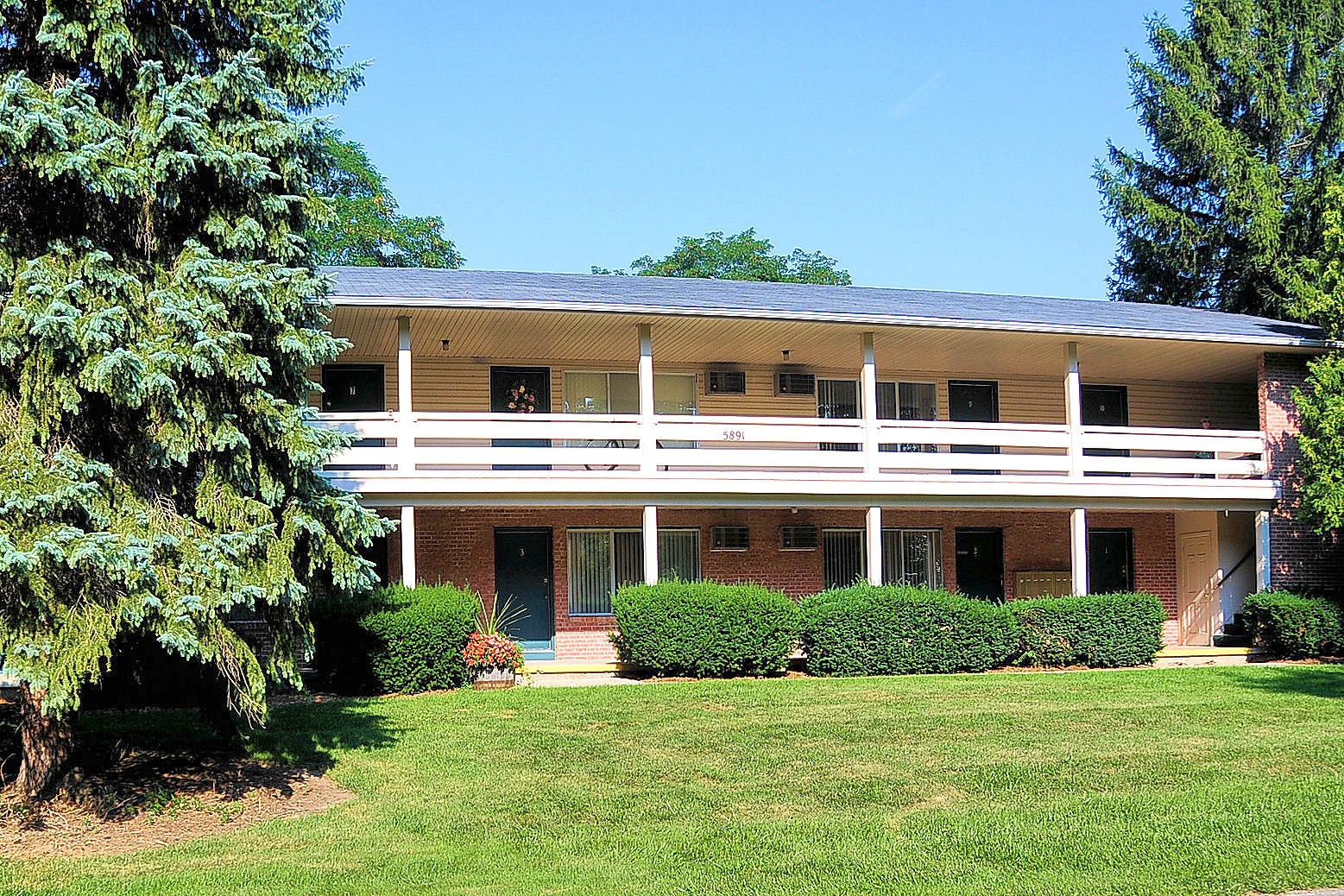 Meridian Apartments, 5890 Marsh Road, Haslett, MI RENTCafé