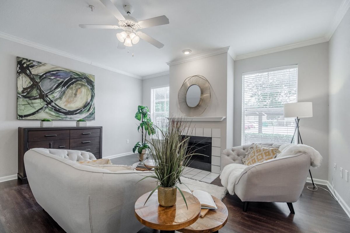 Edgewater Apartments
