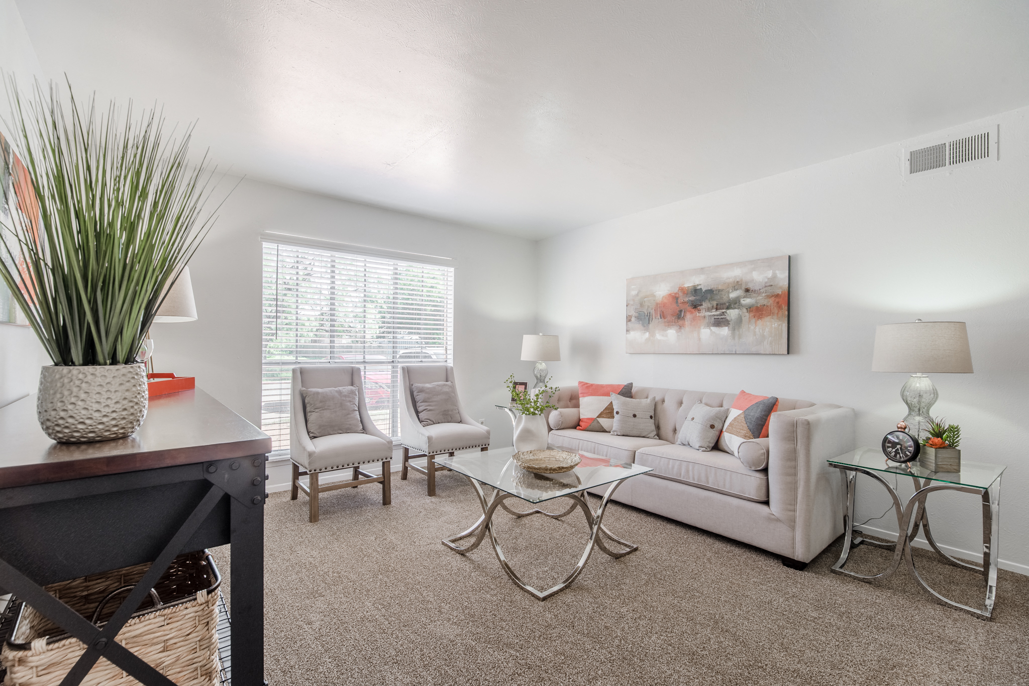 2010 South Clack St. 1-2 Beds Apartment for Rent
