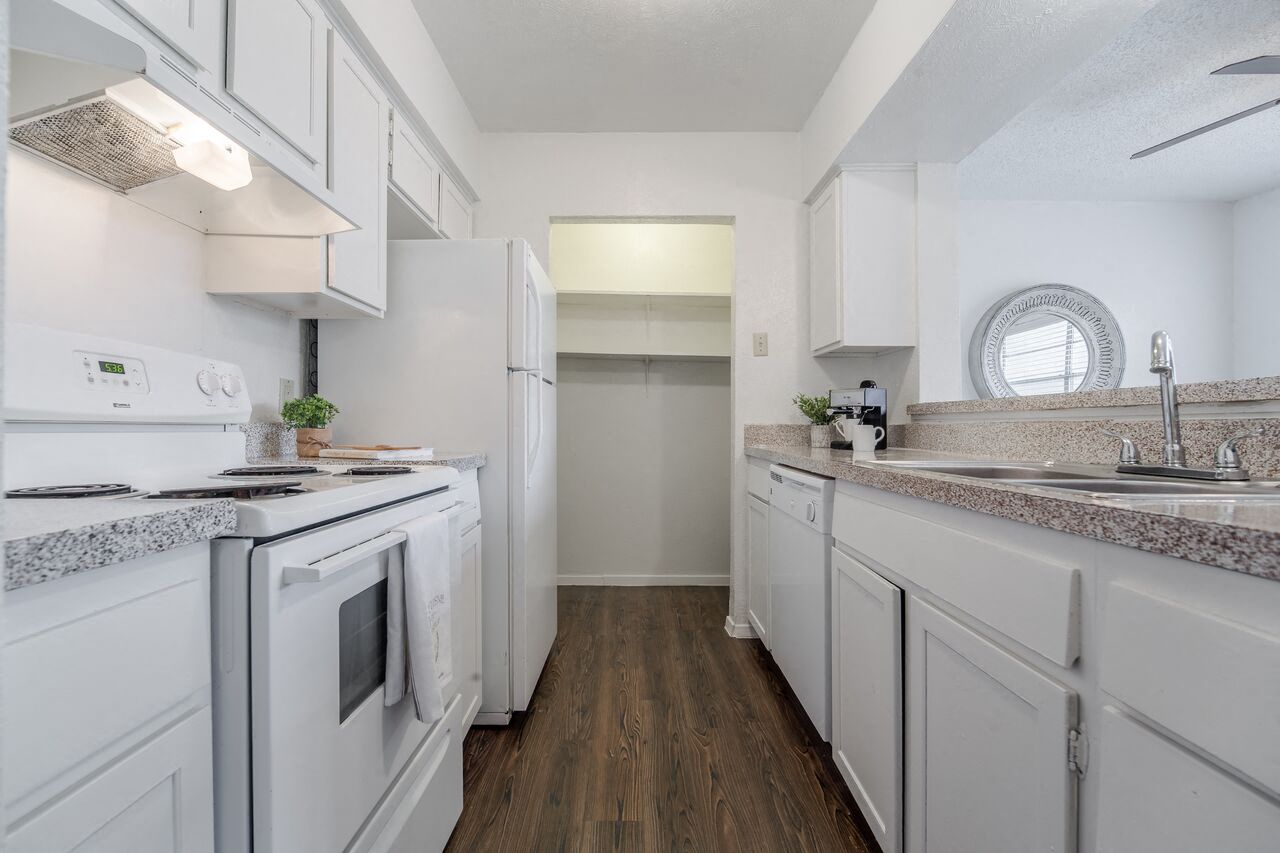 Fully equipped kitchen at Garden Gate, Irving, TX, 75061