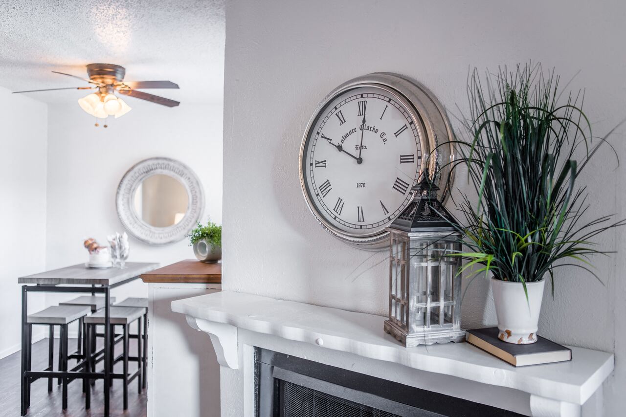 Home Decor  at Garden Gate, Irving, TX, 75061