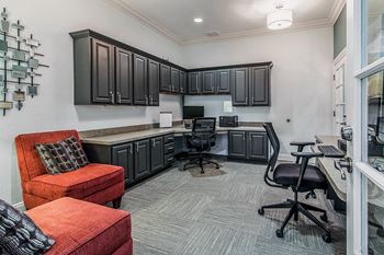 Business Center with Printing