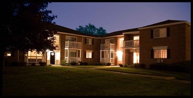 2400 Parmenter Rd. 1-2 Beds Apartment for Rent