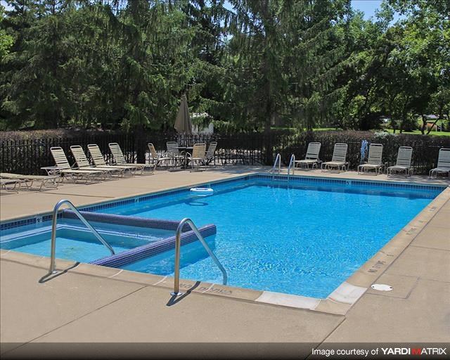 26375 Halsted 2-3 Beds Townhouse for Rent - Photo Gallery