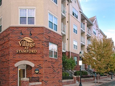 500 Bedford Street 1-2 Beds Apartment for Rent