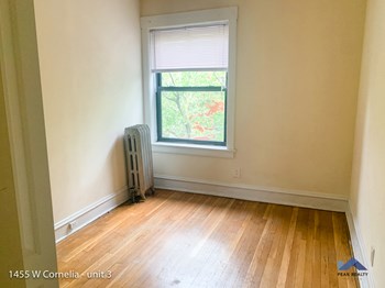 1447-57 W. Cornelia Ave. 1-2 Beds Apartment for Rent - Photo Gallery 4
