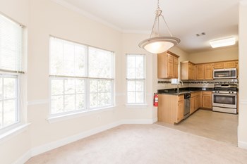 2 Silver Beech Court 2 Beds Apartment for Rent - Photo Gallery 3