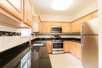 2 Silver Beech Court 2 Beds Apartment for Rent - Photo Gallery 5