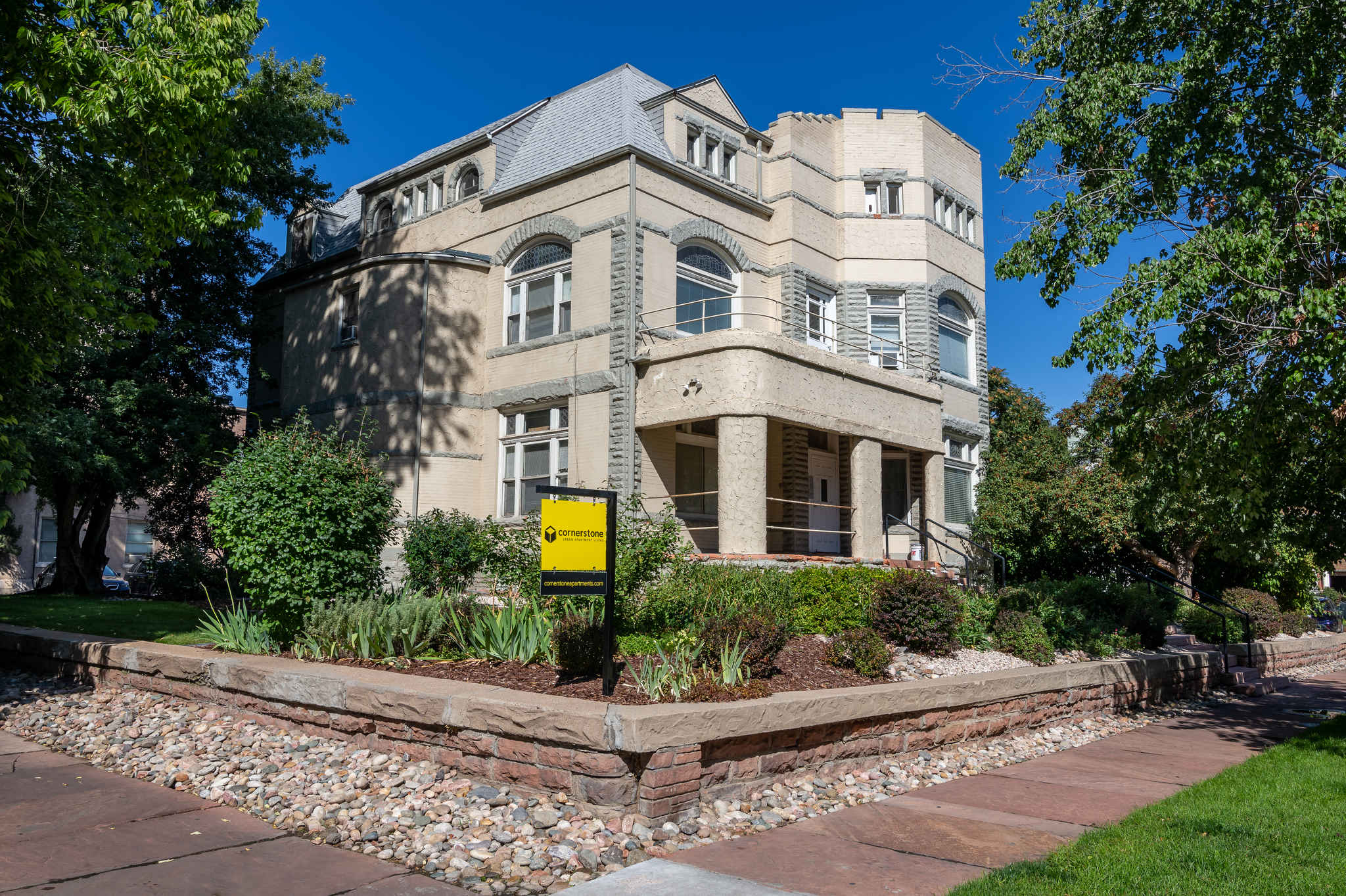 1401 High Apartments in Denver, CO