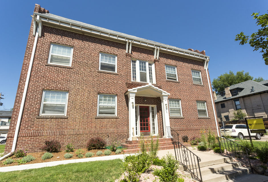 1027 Washington Street Apartments in Denver, Colorado