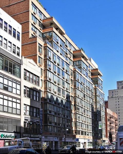 130 West 15th Street Studio-4 Beds Apartment for Rent - Photo Gallery 1