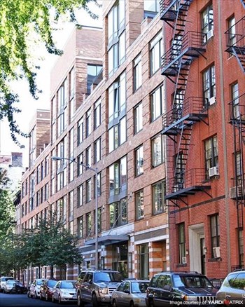 130 West 15th Street Studio-4 Beds Apartment for Rent - Photo Gallery 3