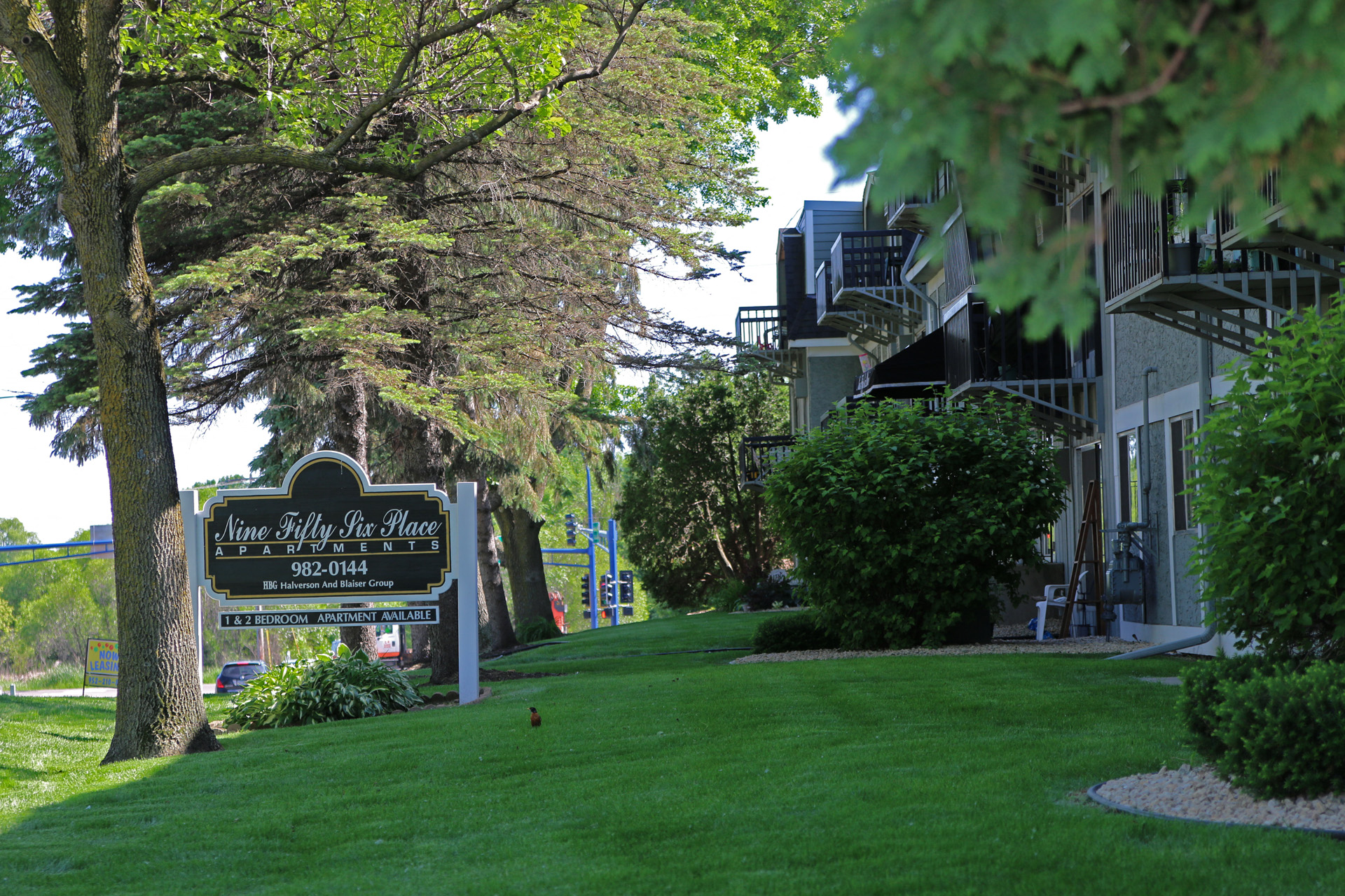 956 Place Apartments exterior