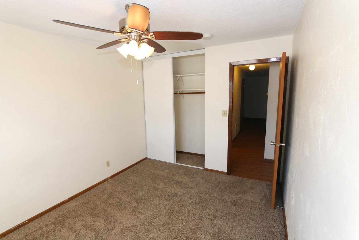 Alpine Apartments photo Bedroom