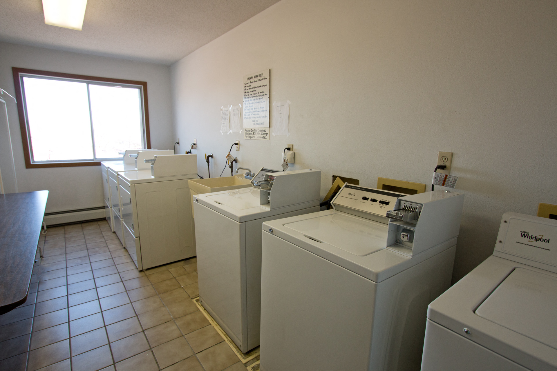 River Ridge Apartments laundry