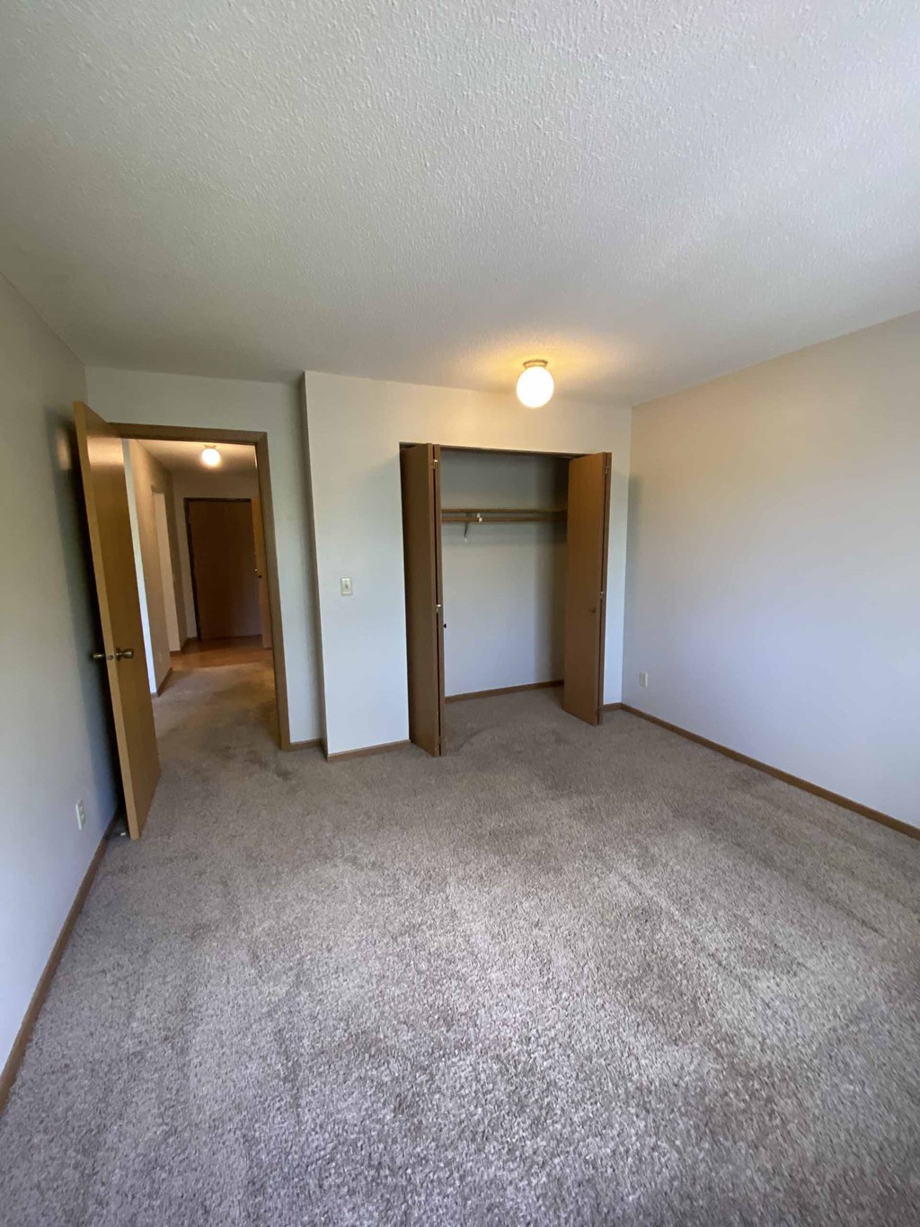 River Ridge Apartments