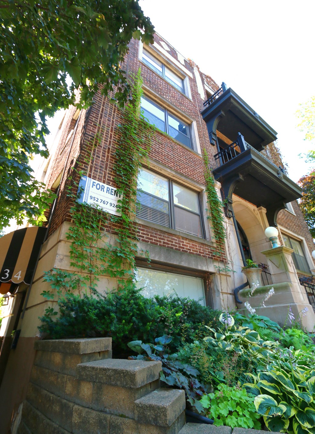 Grand & Dale Apartments exterior