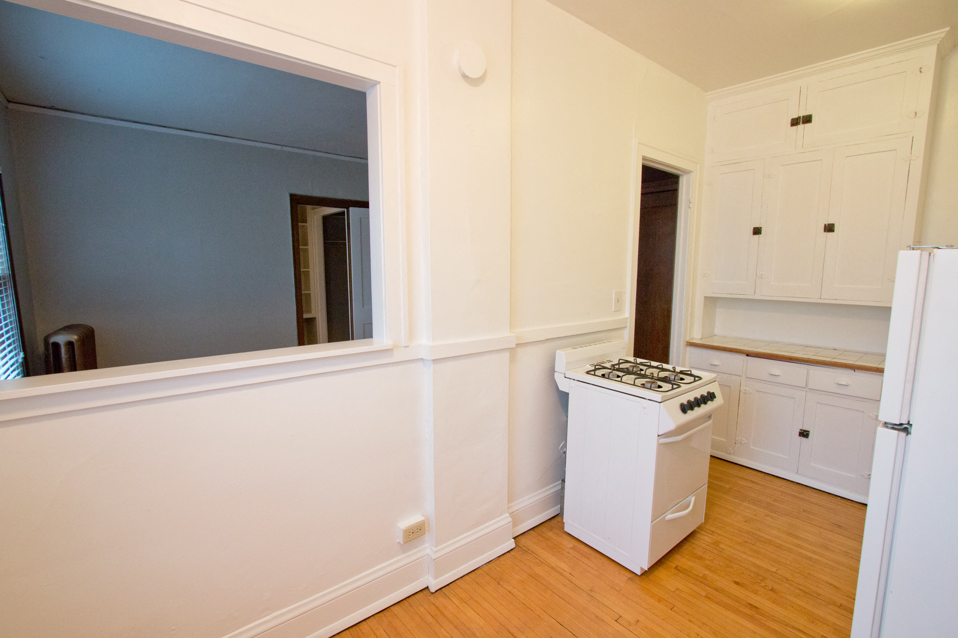 Grand & Dale Apartments studio