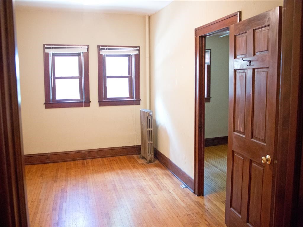 225 Place Apartments Interior