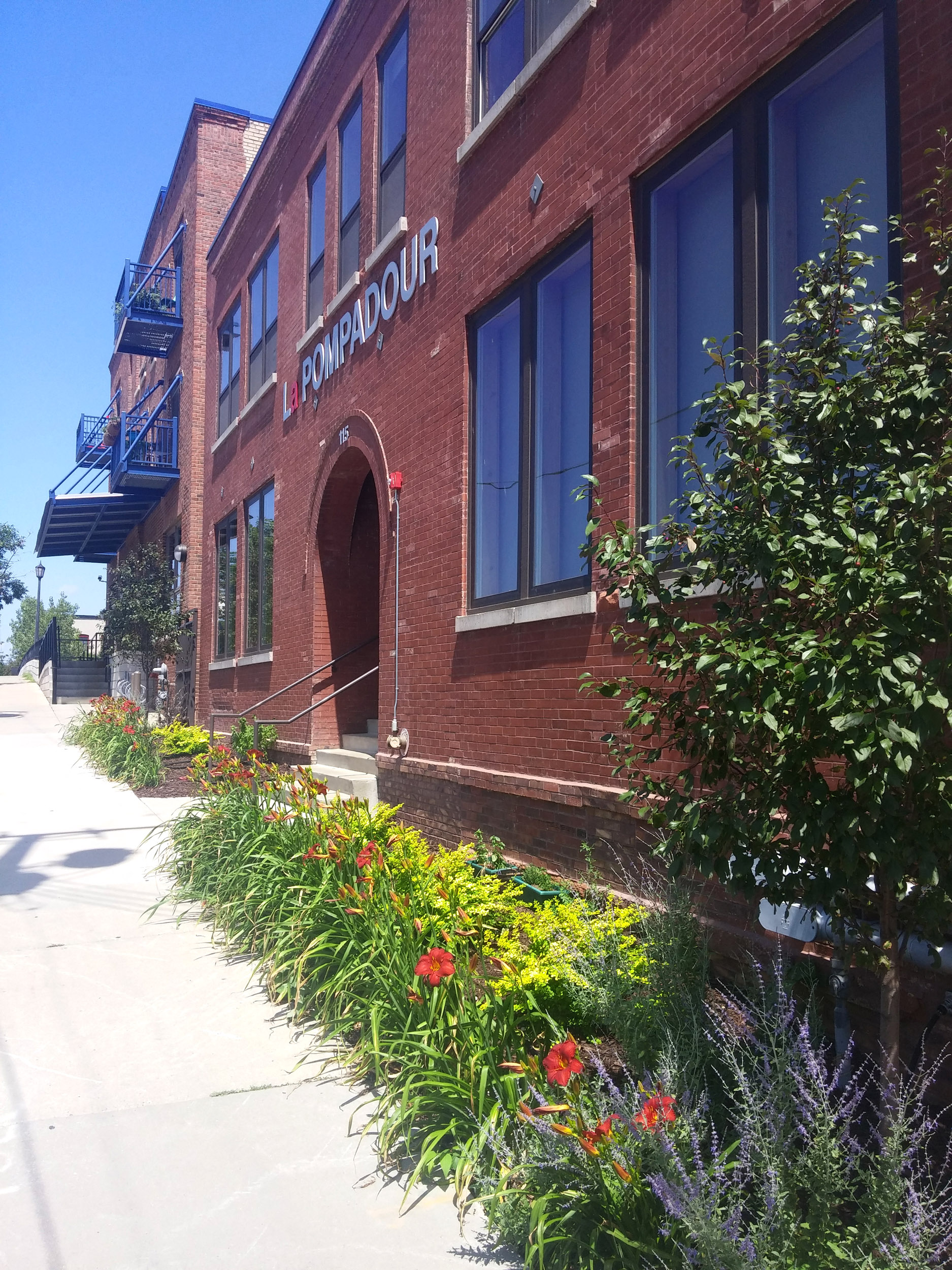 La Pompadour Minneapolis