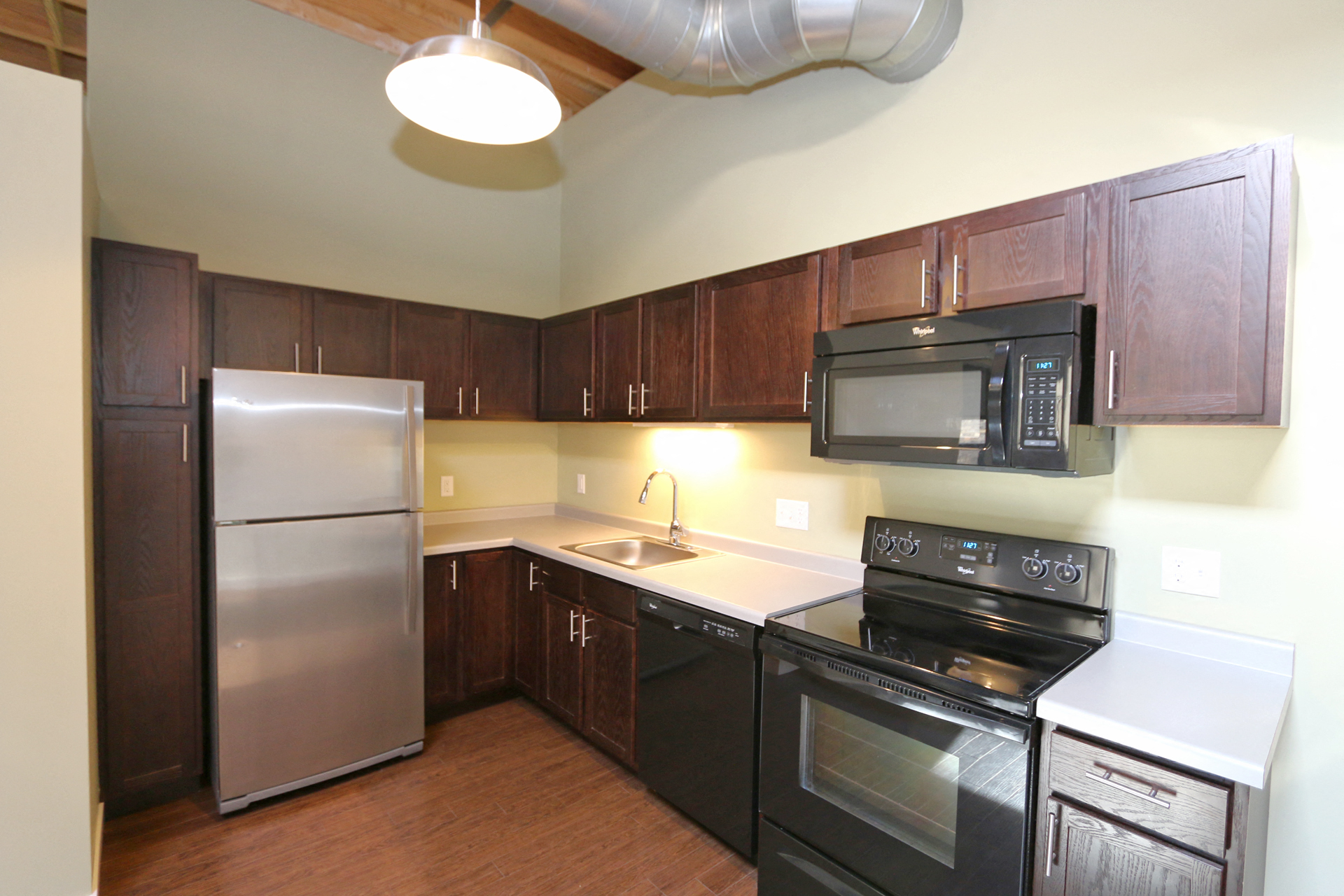 La Pompadour Apartments in Minneapolis