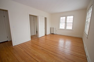 93 South Lexington Parkway Studio-1 Bed Apartment for Rent - Photo Gallery 1