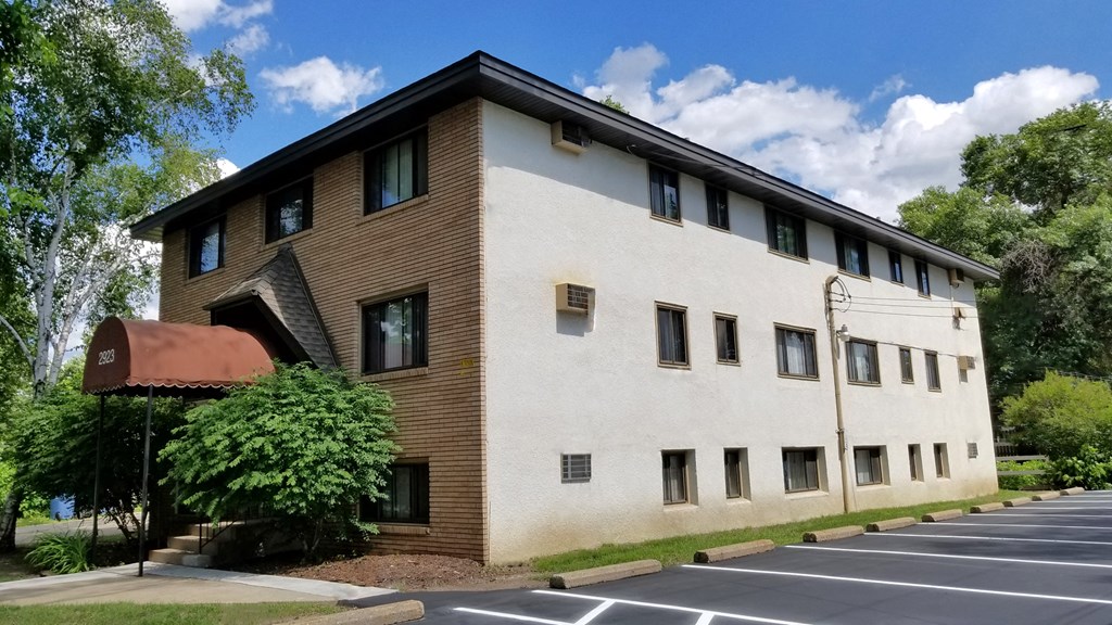 Minnehaha Apartments