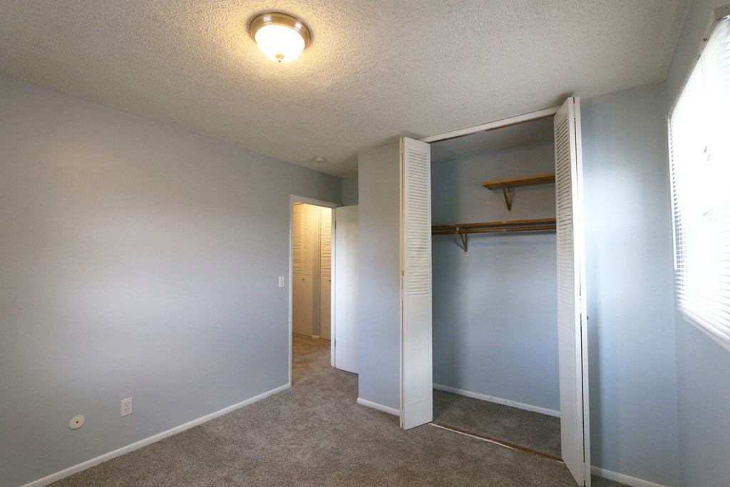 Northgate Crossing Apartments Bedroom, St. Paul, Minnesota