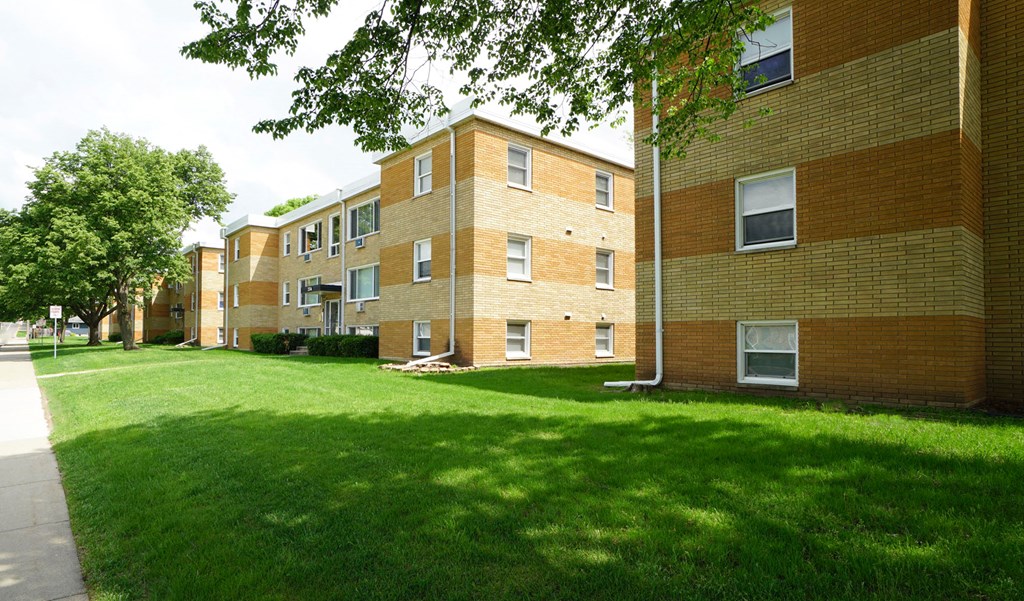 Northgate Crossing Apartments  exterior, St. Paul, Minnesota