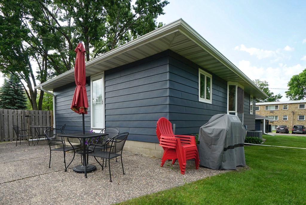 Northgate Crossing Apartments  office, St. Paul, Minnesota