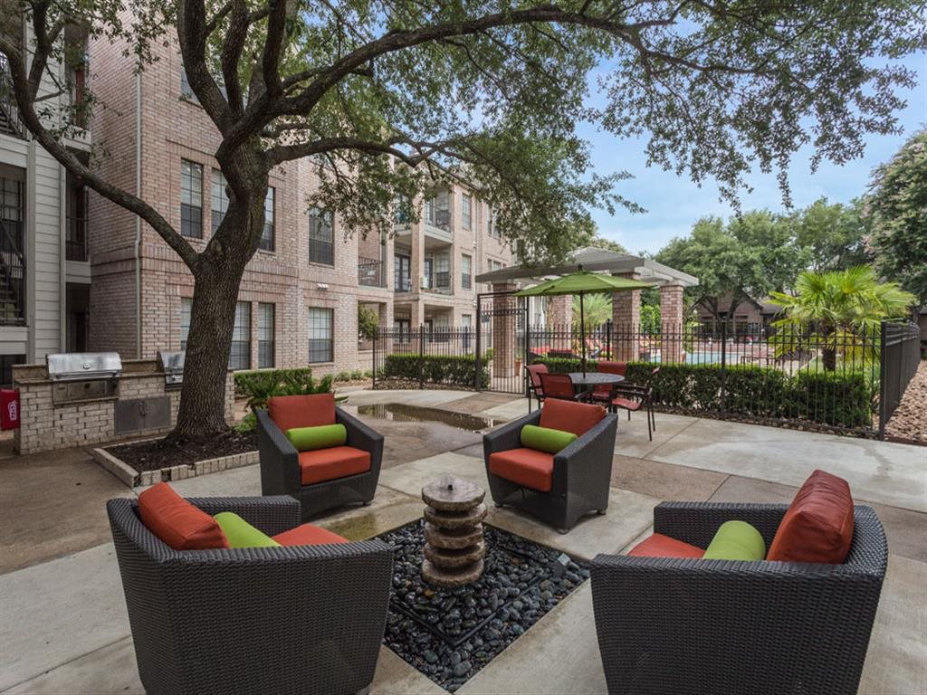 Exteriors-Courtyard Sitting Courtyard Sitting at Greenbriar Park, Houston, 77030