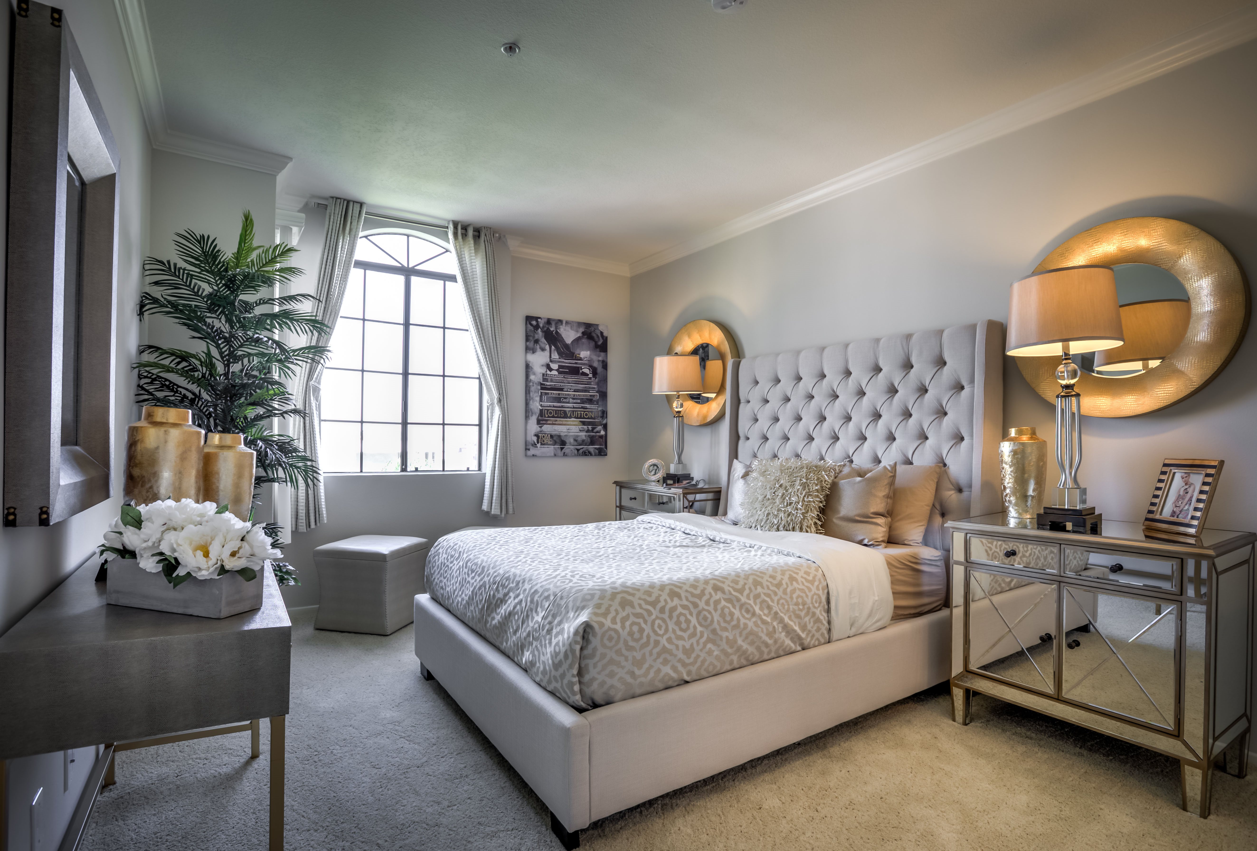burton apartments in los