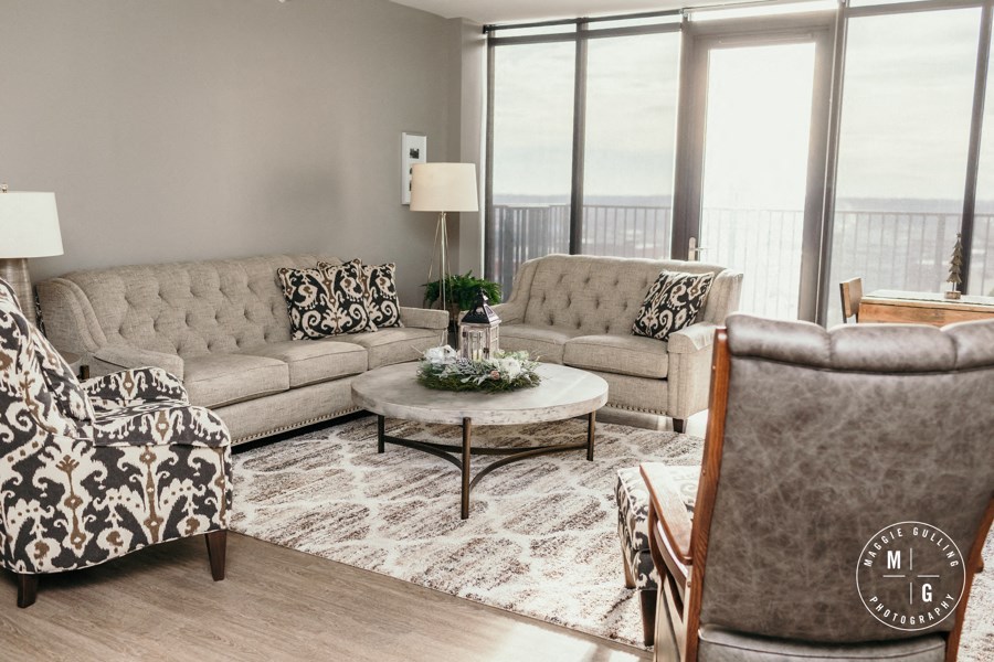 Living room at The Equitable Building, Des Moines, Iowa