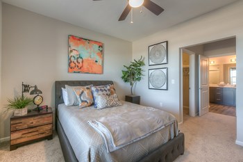 8395 Renner Blvd 1-2 Beds Apartment for Rent - Photo Gallery 32