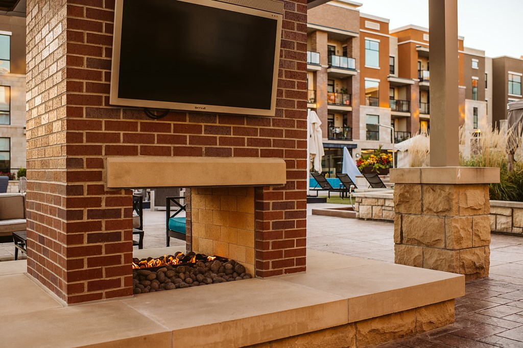 Entertainment Lounge at The Royale at CityPlace, Kansas, 66210