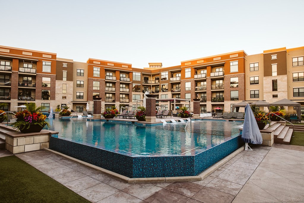 Pool With Sunning Deck at The Royale at CityPlace, Kansas