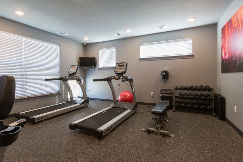 2110 S 64th Avenue Studio-2 Beds Apartment for Rent - Photo Gallery