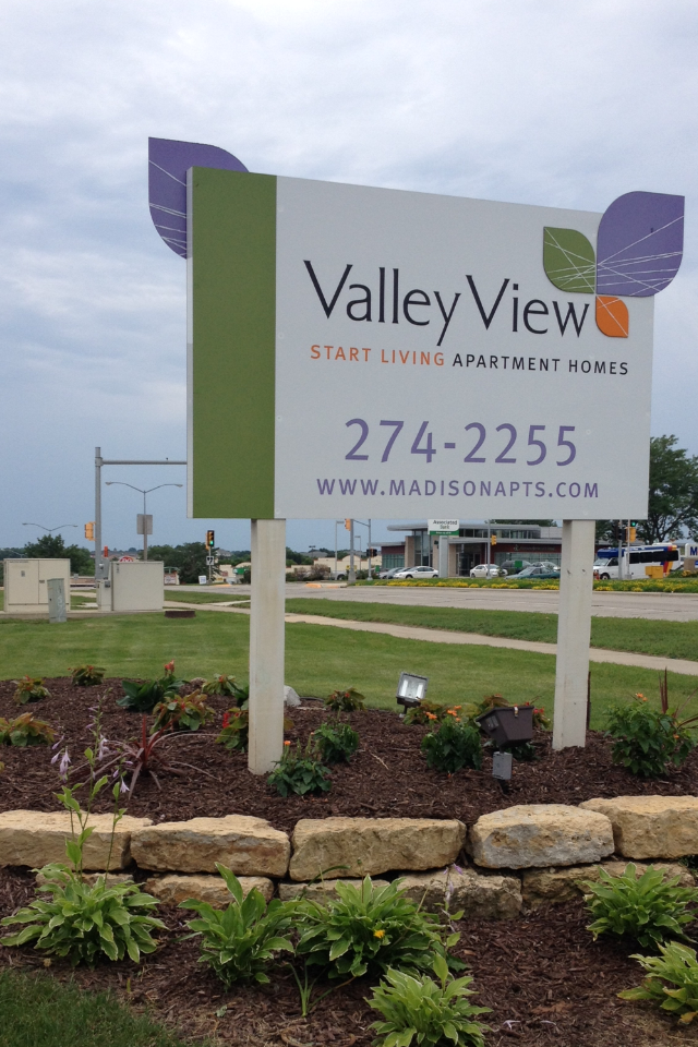 Valley View Apartments, 2925 Fish Hatchery Road 102, Madison, WI