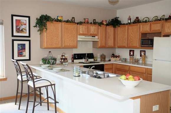 Saddle Brook Apartments