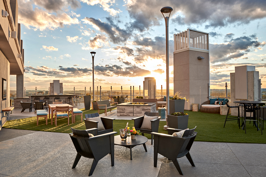 Downtown apartments for rent in Nashville - SkyHouse Nashville views of Downtown