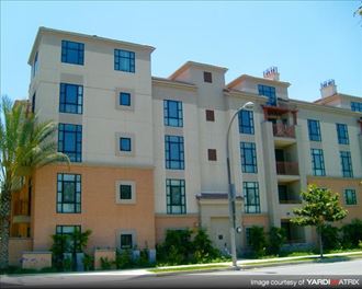290 North Hudson Avenue Studio-3 Beds Apartment for Rent - Photo Gallery