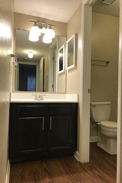 Shadowood Apartments