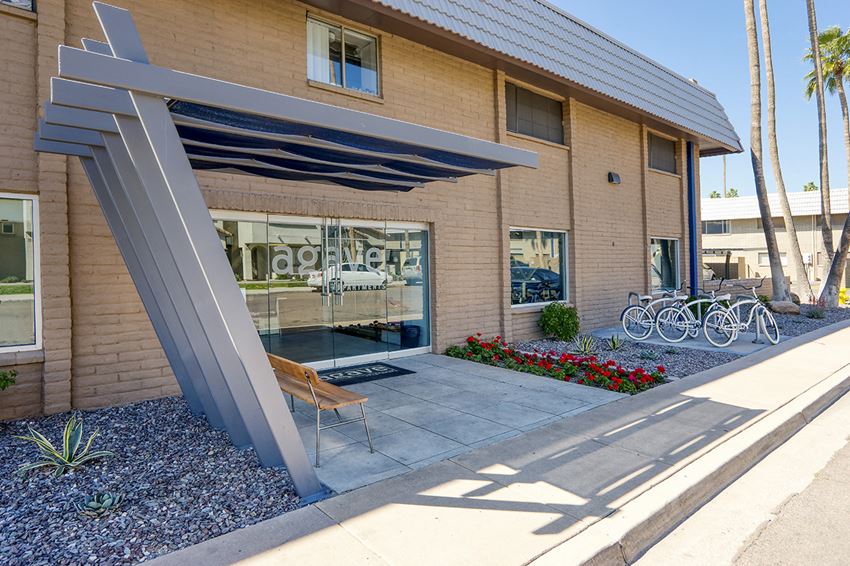 1718 S. Jentilly Lane Studio-3 Beds Apartment for Rent - Photo Gallery