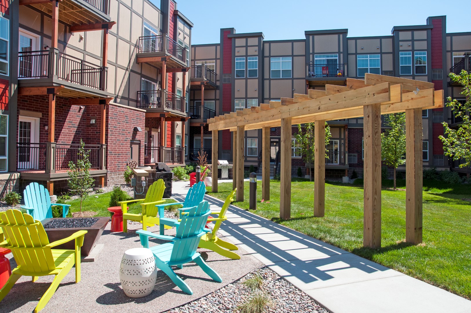 Apartments in Osseo, MN | 5 Central Apartments